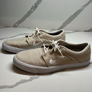 Nike Men's Tan Stefan Janoski Skate Sneakers